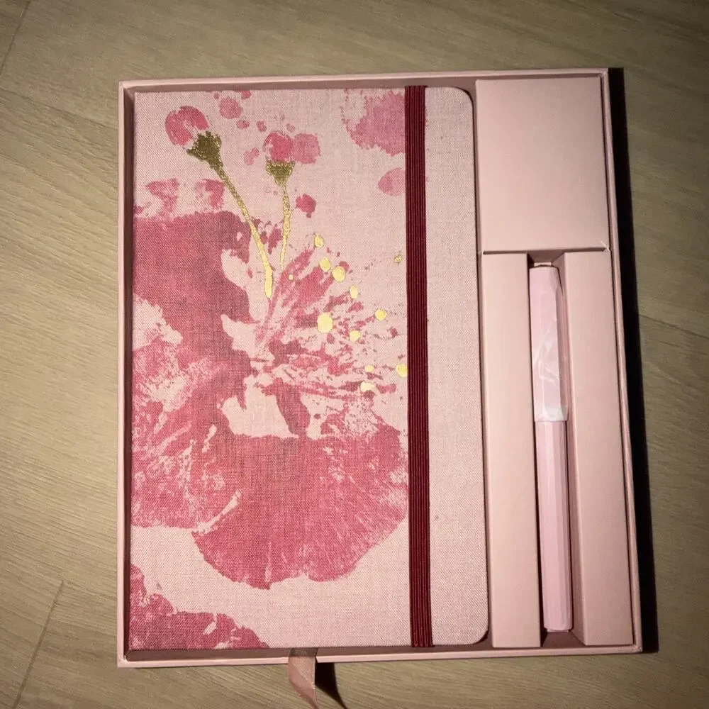 Moleskine Sakura Cherry Blossom Notebook Gift Set Journal Pen Boxed